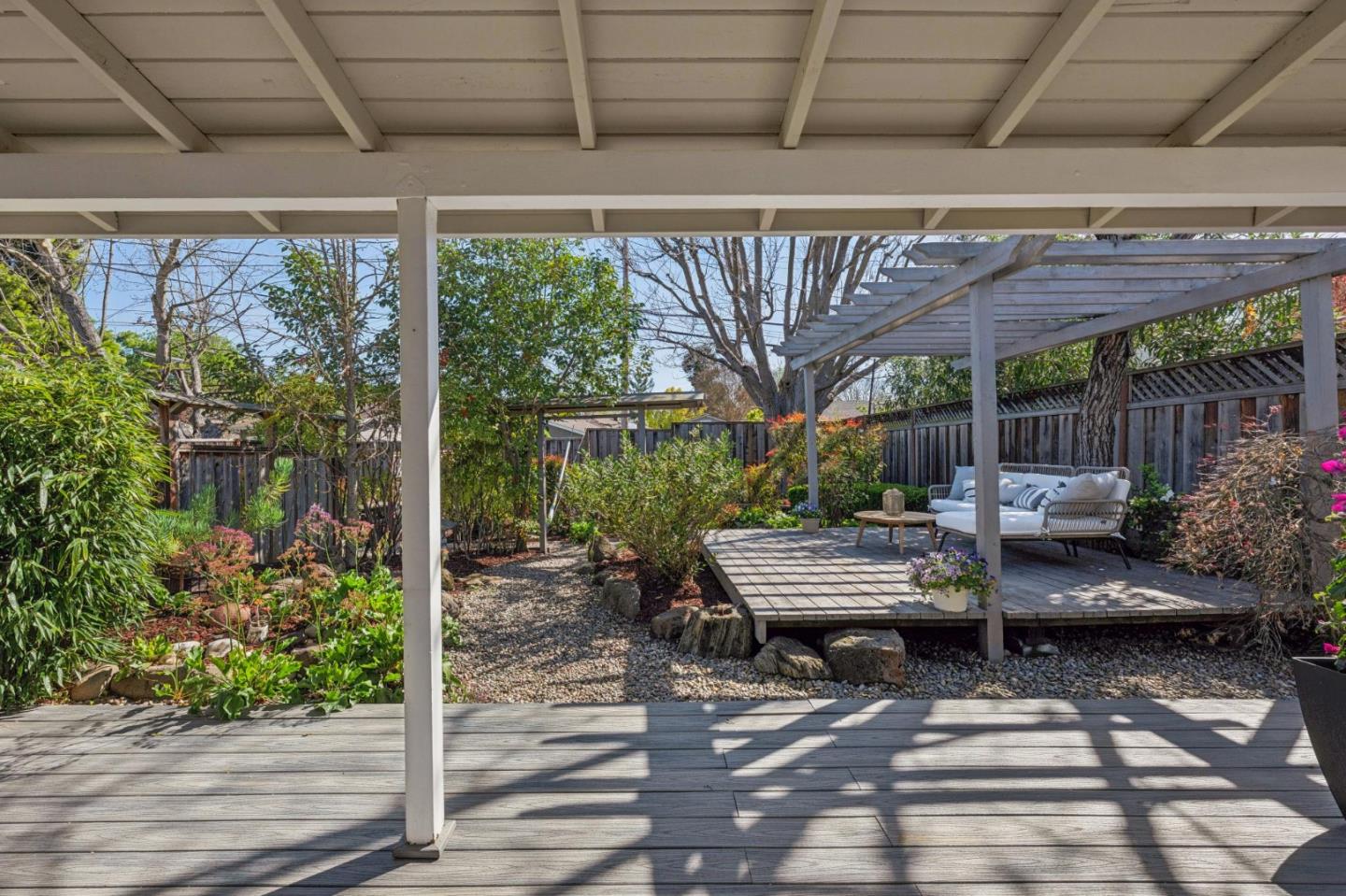 Detail Gallery Image 19 of 28 For 2825 Washington Ave, Redwood City,  CA 94061 - 3 Beds | 1 Baths