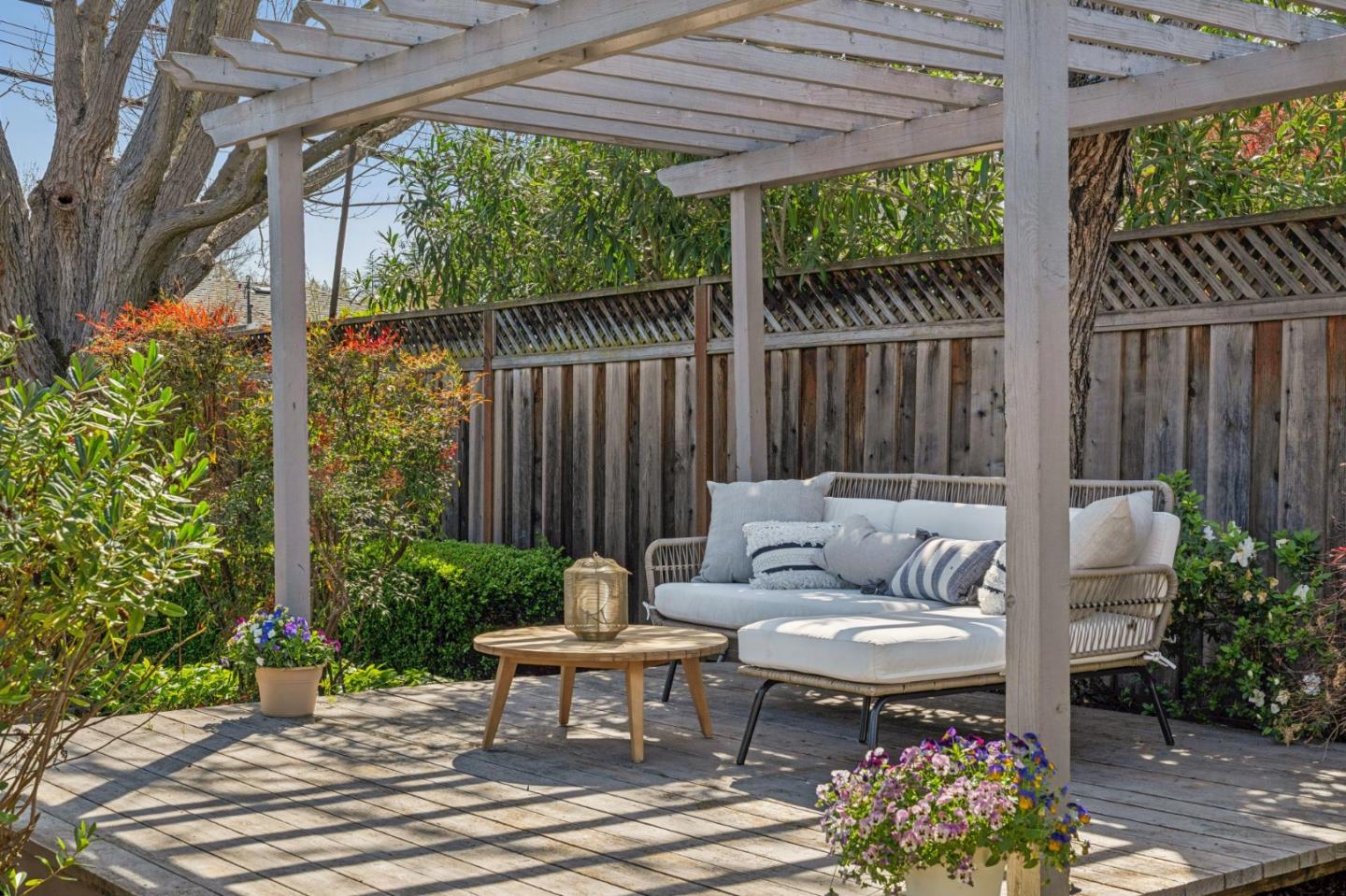 Detail Gallery Image 28 of 28 For 2825 Washington Ave, Redwood City,  CA 94061 - 3 Beds | 1 Baths