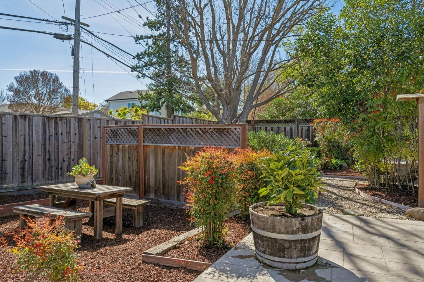 Detail Gallery Image 34 of 35 For 2825 Washington Ave, Redwood City,  CA 94061 - 3 Beds | 1 Baths