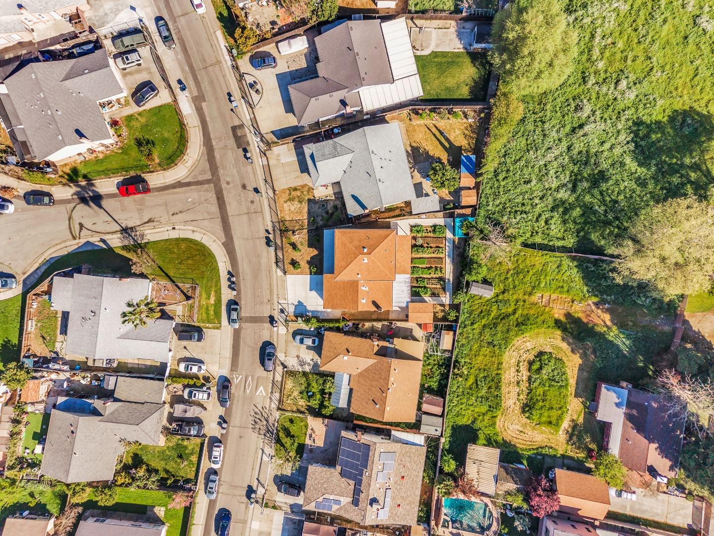 Detail Gallery Image 34 of 36 For 6245 Pantano Dr, Sacramento,  CA 95824 - 4 Beds | 2/1 Baths