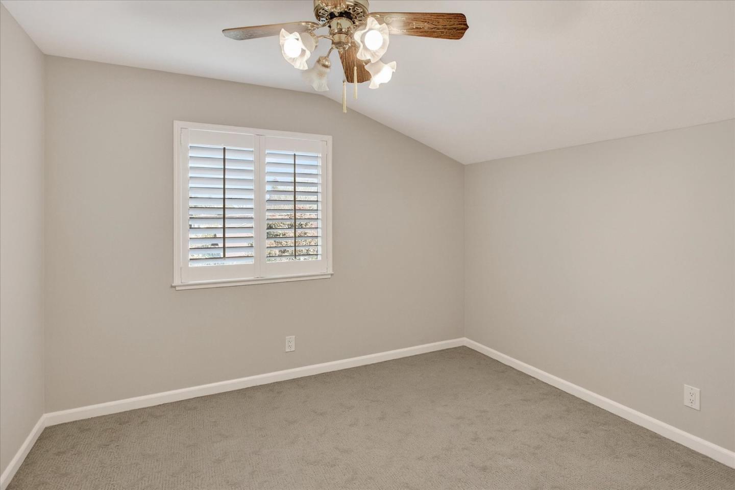 Detail Gallery Image 13 of 27 For 2310 Montezuma Dr, Campbell,  CA 95008 - 5 Beds | 2 Baths