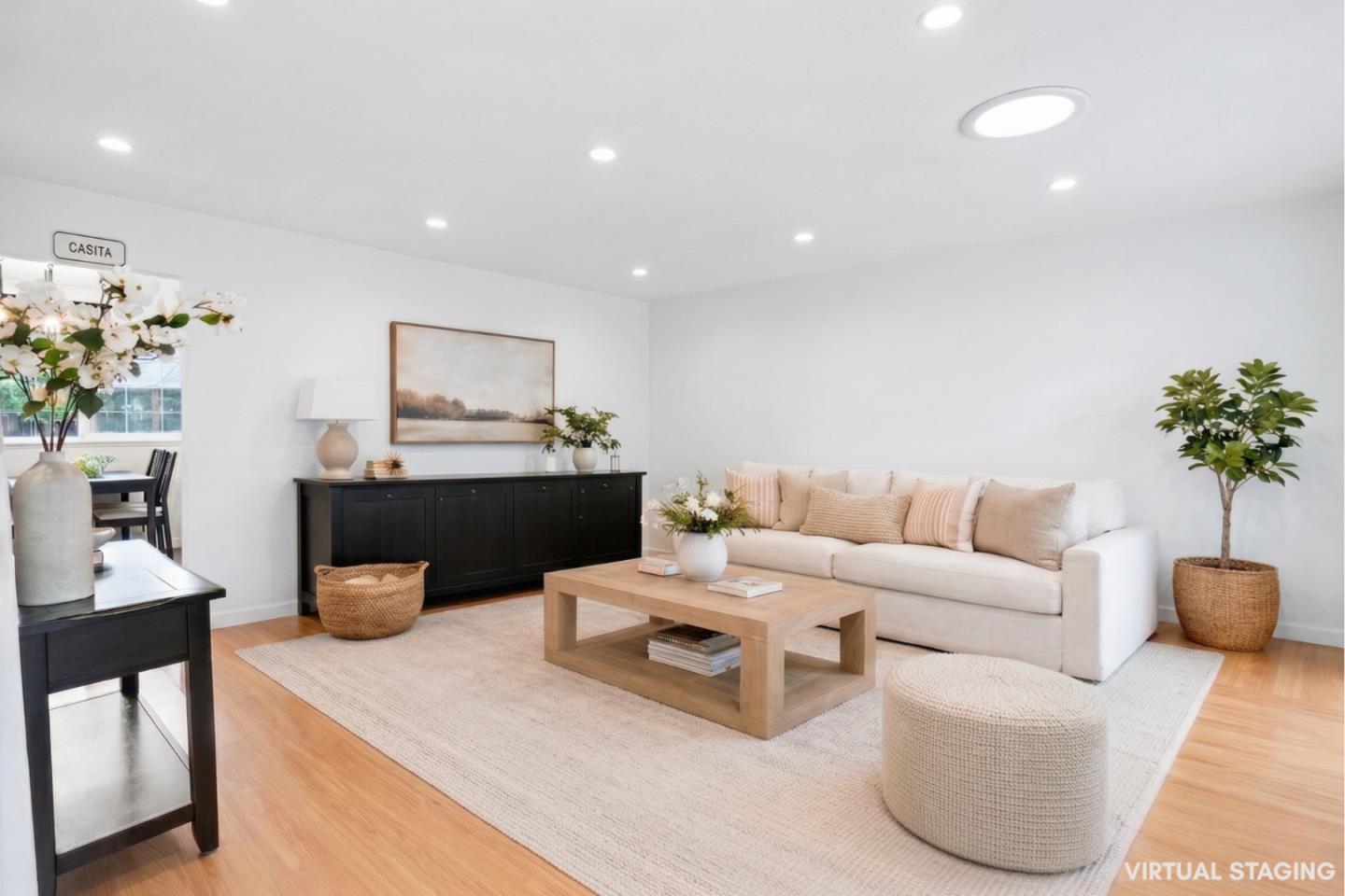 Detail Gallery Image 3 of 35 For 2456 Kenoga Dr, San Jose,  CA 95121 - 4 Beds | 2/1 Baths