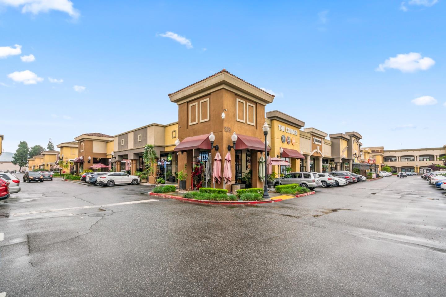 Detail Gallery Image 32 of 35 For 2456 Kenoga Dr, San Jose,  CA 95121 - 4 Beds | 2/1 Baths