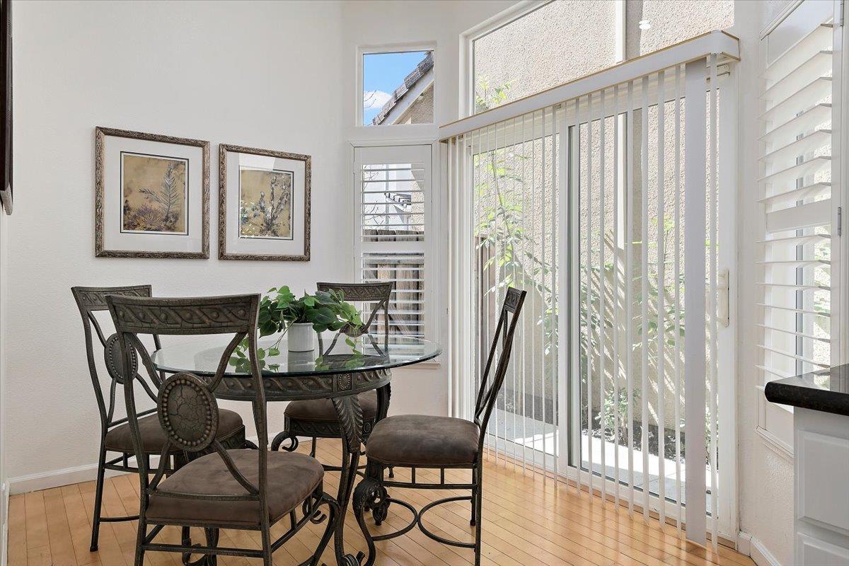 Detail Gallery Image 5 of 16 For 2380 Trade Zone Blvd, San Jose,  CA 95131 - 4 Beds | 2/1 Baths