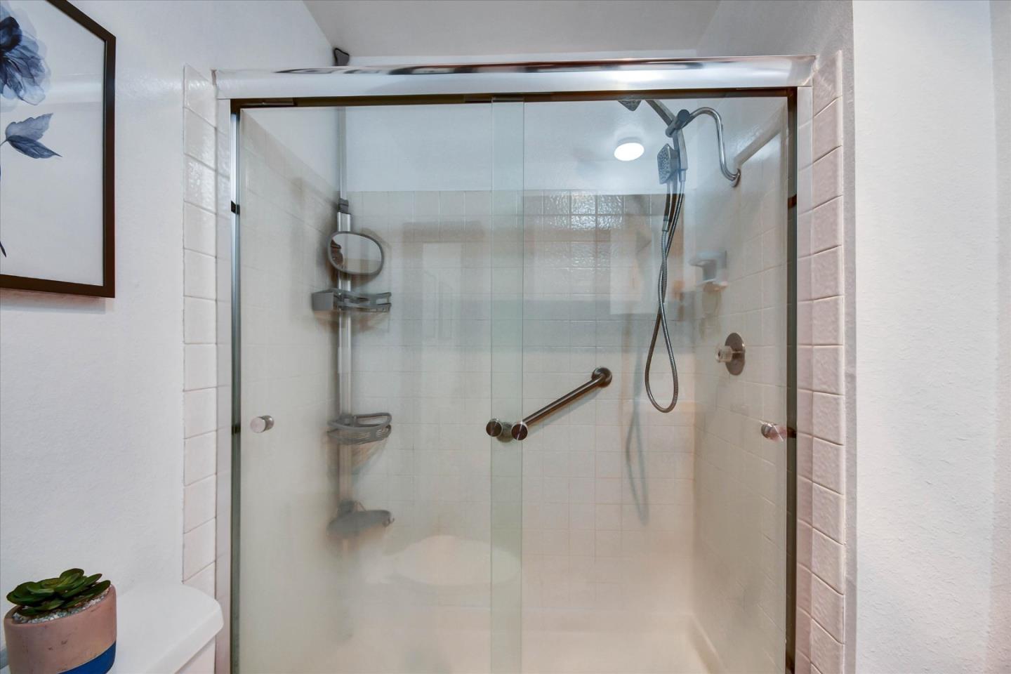 Detail Gallery Image 17 of 62 For 316 N El Camino Real #217,  San Mateo,  CA 94401 - 2 Beds | 2 Baths