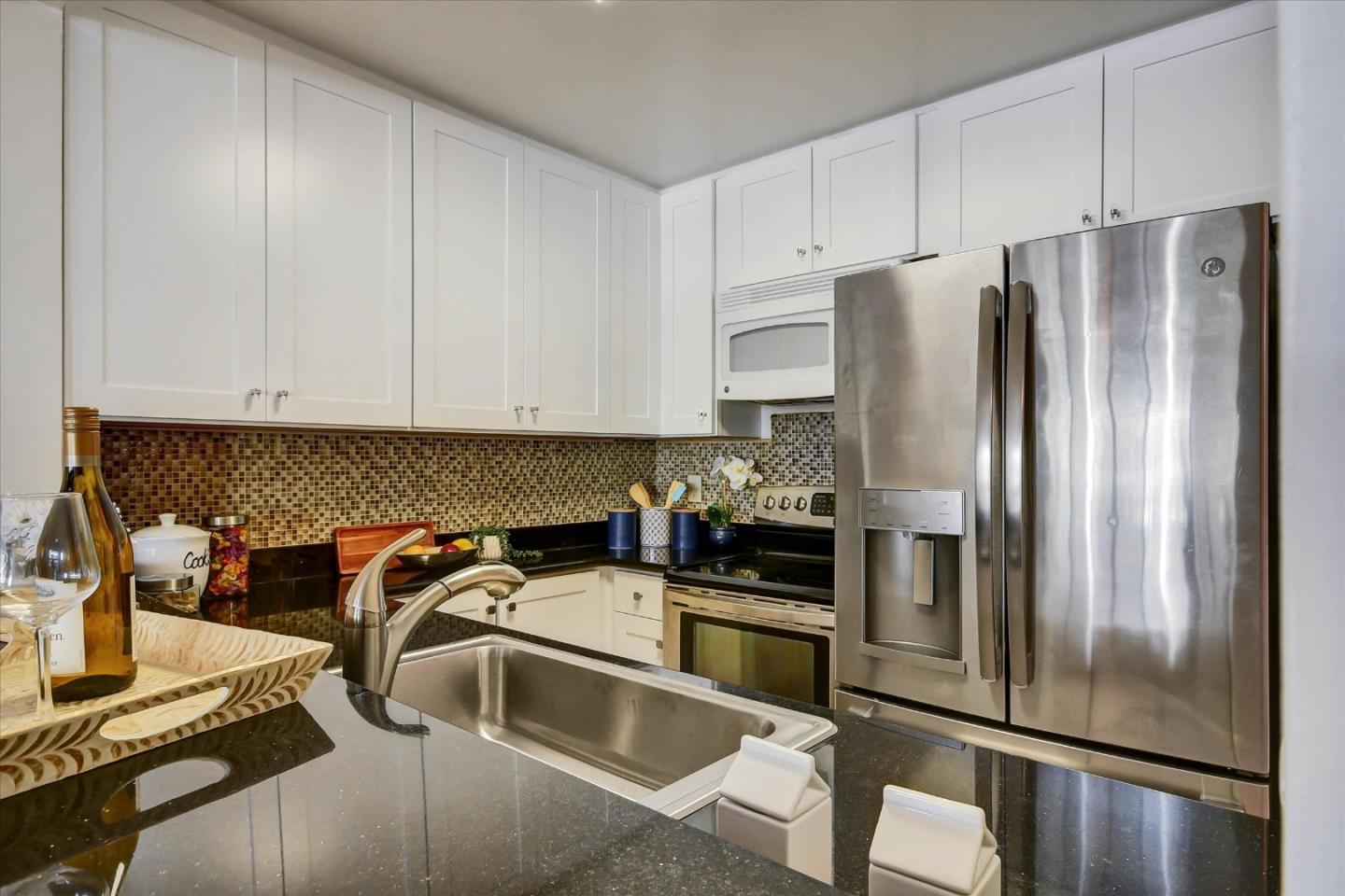 Detail Gallery Image 24 of 62 For 316 N El Camino Real #217,  San Mateo,  CA 94401 - 2 Beds | 2 Baths