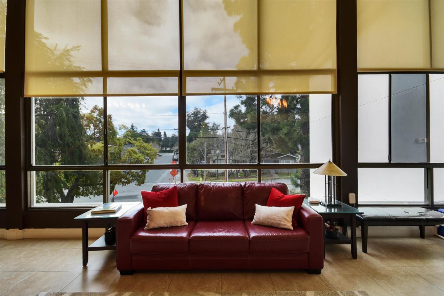 Detail Gallery Image 3 of 62 For 316 N El Camino Real #217,  San Mateo,  CA 94401 - 2 Beds | 2 Baths