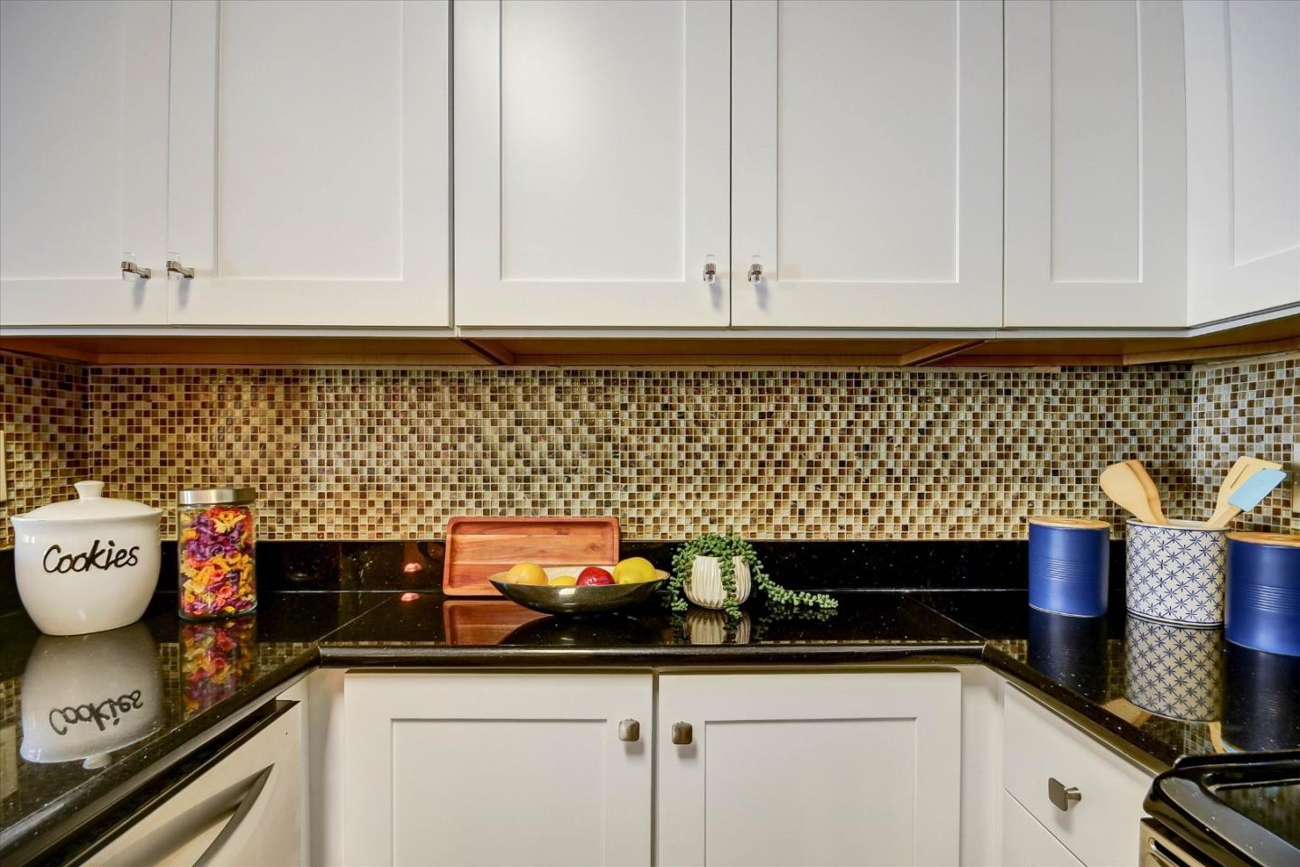 Detail Gallery Image 31 of 62 For 316 N El Camino Real #217,  San Mateo,  CA 94401 - 2 Beds | 2 Baths