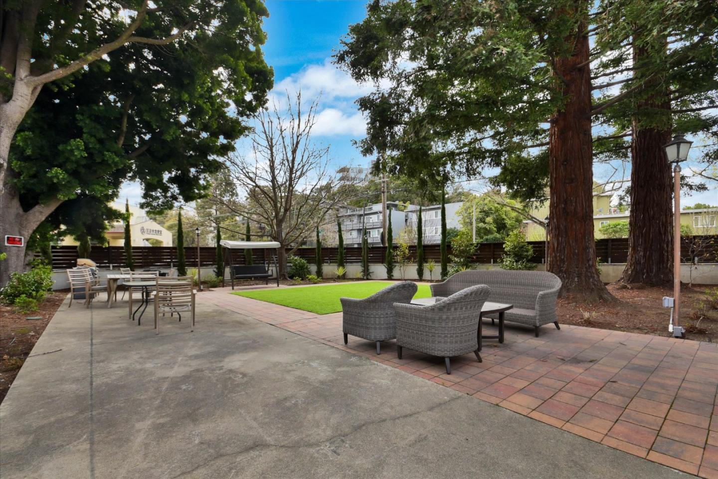 Detail Gallery Image 42 of 62 For 316 N El Camino Real #217,  San Mateo,  CA 94401 - 2 Beds | 2 Baths