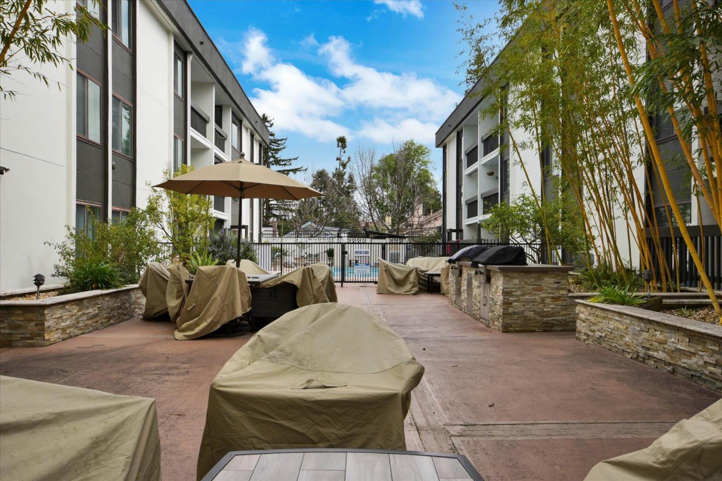 Detail Gallery Image 47 of 62 For 316 N El Camino Real #217,  San Mateo,  CA 94401 - 2 Beds | 2 Baths