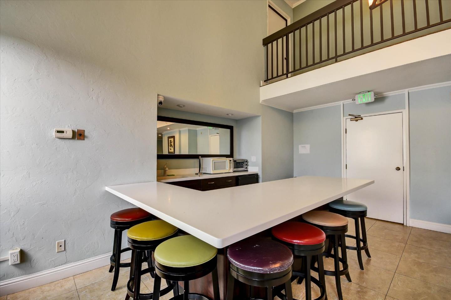 Detail Gallery Image 9 of 62 For 316 N El Camino Real #217,  San Mateo,  CA 94401 - 2 Beds | 2 Baths