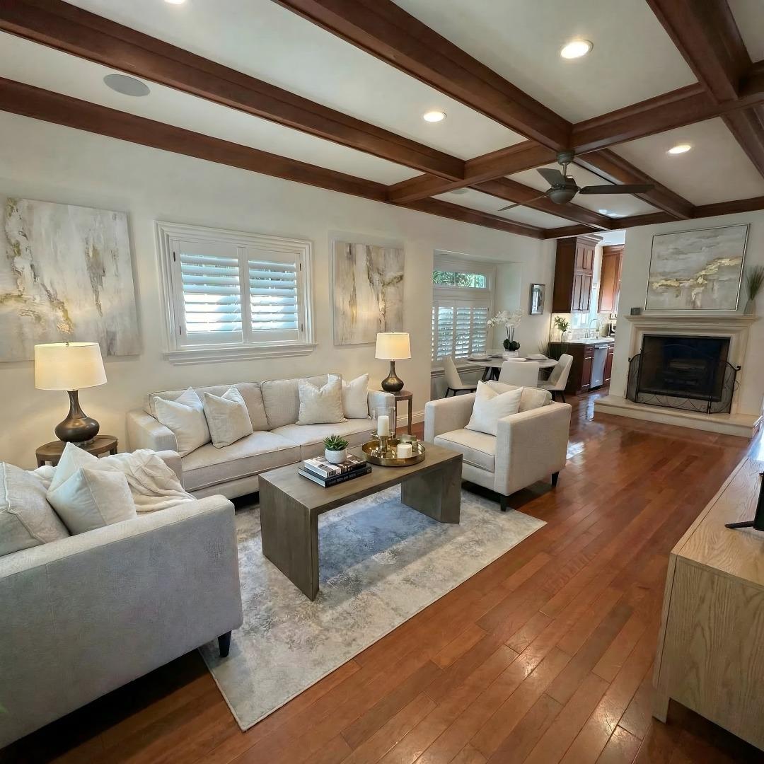 Detail Gallery Image 2 of 22 For 112 Churchill Ave, Palo Alto,  CA 94301 - 2 Beds | 1 Baths