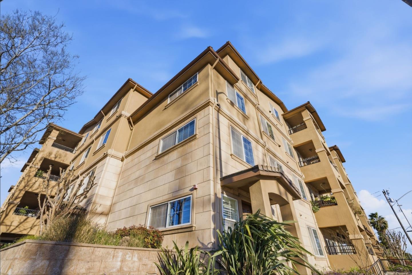 Detail Gallery Image 34 of 41 For 88 N Jackson Ave #211,  San Jose,  CA 95116 - 2 Beds | 2 Baths