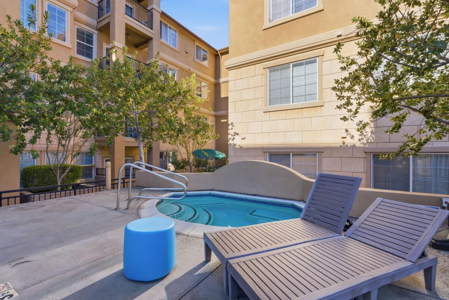 Detail Gallery Image 38 of 41 For 88 N Jackson Ave #211,  San Jose,  CA 95116 - 2 Beds | 2 Baths