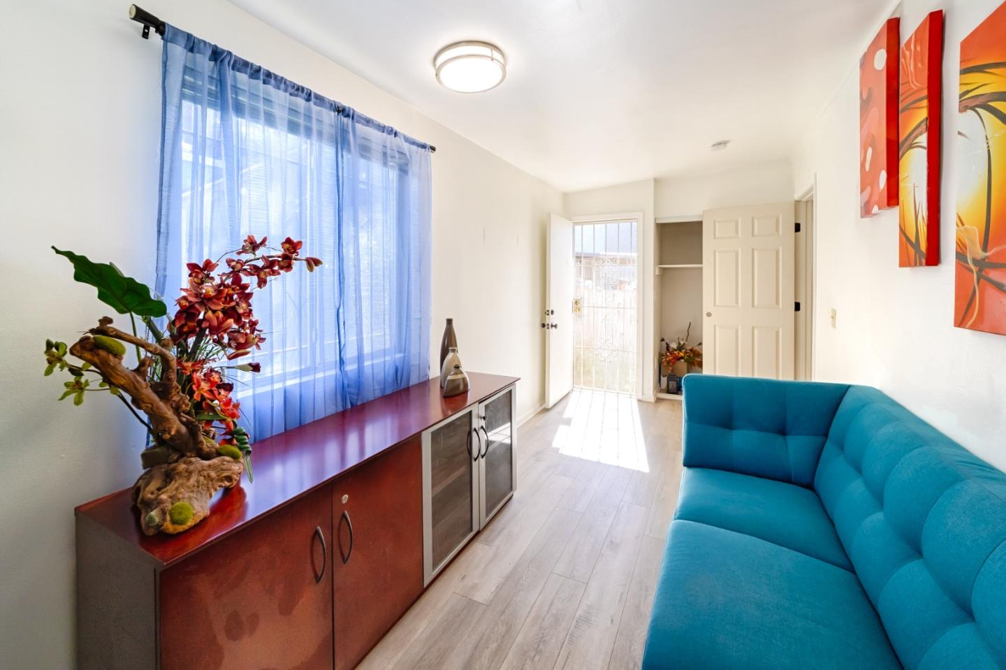 Detail Gallery Image 19 of 45 For 816 7th Ave, Oakland,  CA 94606 - 3 Beds | 2/1 Baths