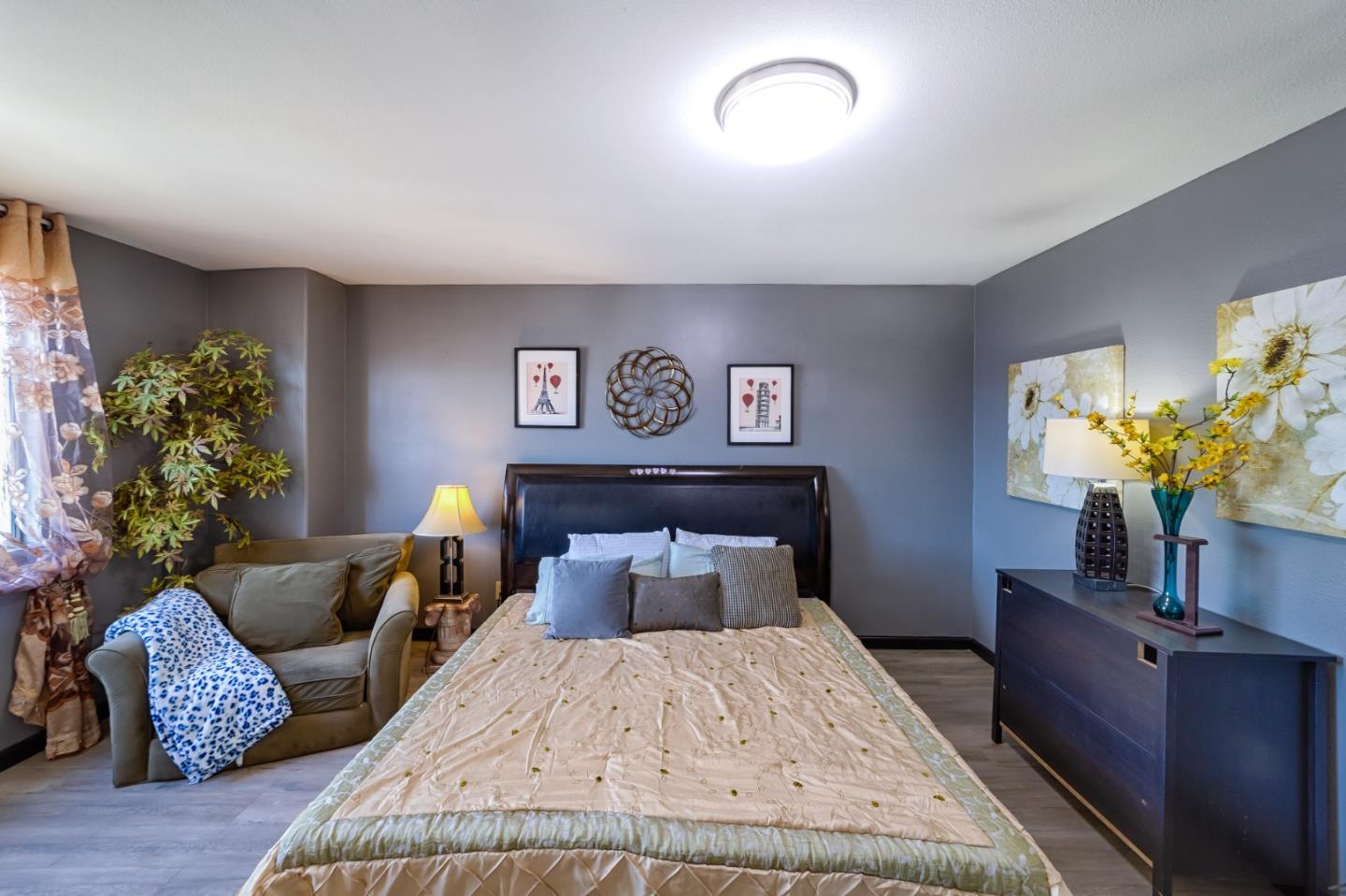 Detail Gallery Image 29 of 45 For 816 7th Ave, Oakland,  CA 94606 - 3 Beds | 2/1 Baths