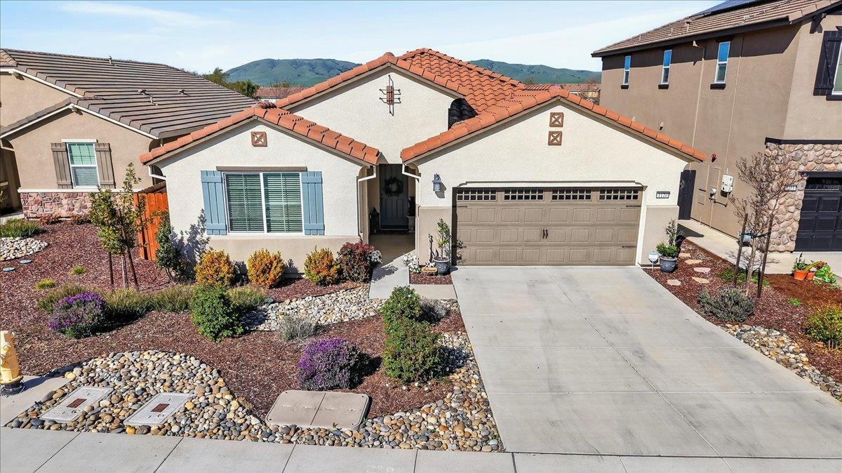 Front Image Thumbnail for ML82038468