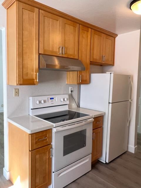 Detail Gallery Image 2 of 8 For 1721 Ross Cir, San Jose,  CA 95124 - – Beds | – Baths