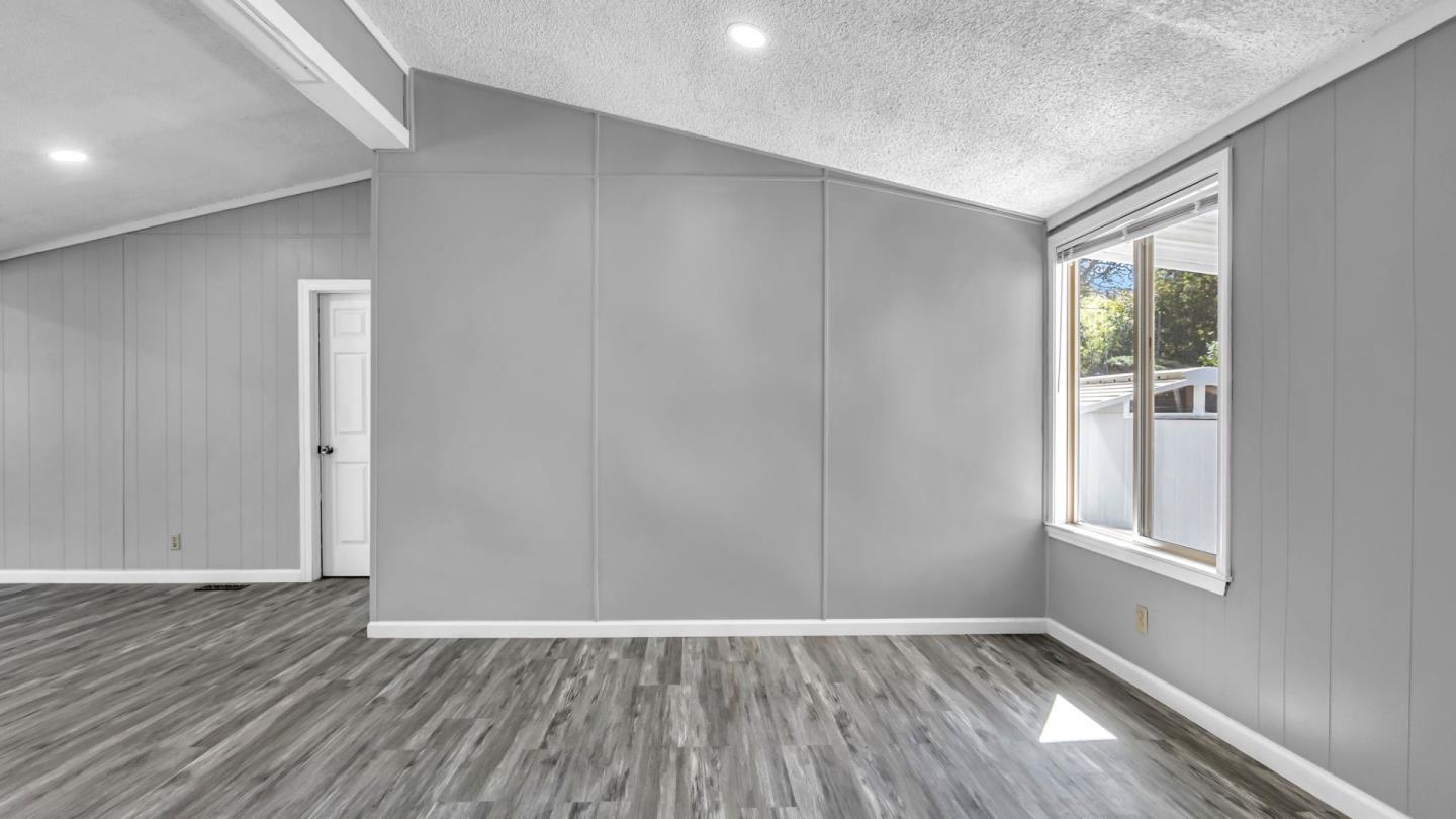 Detail Gallery Image 21 of 35 For 353 Mill Pond #353,  San Jose,  CA 95125 - 2 Beds | 2 Baths