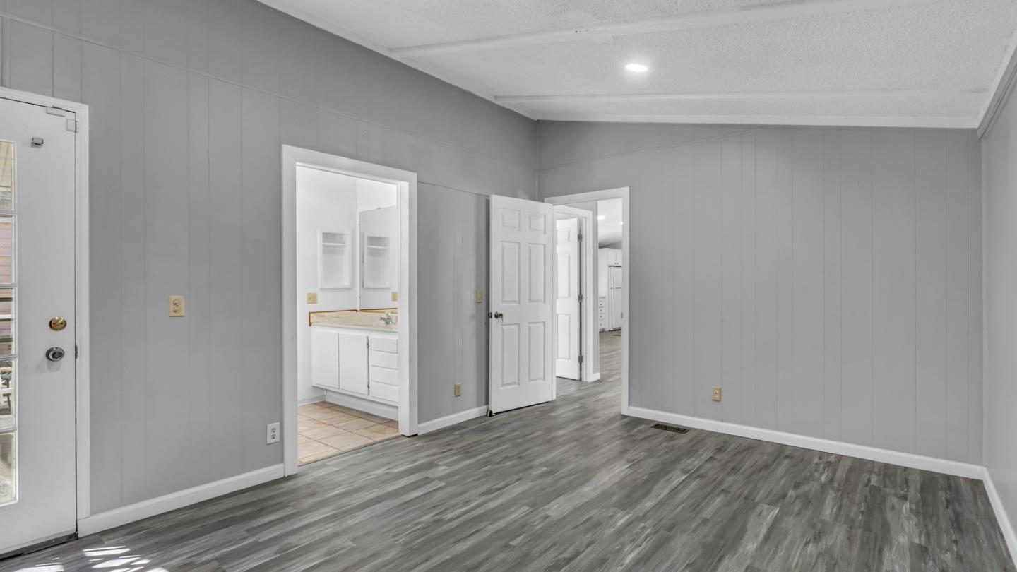 Detail Gallery Image 27 of 35 For 353 Mill Pond #353,  San Jose,  CA 95125 - 2 Beds | 2 Baths