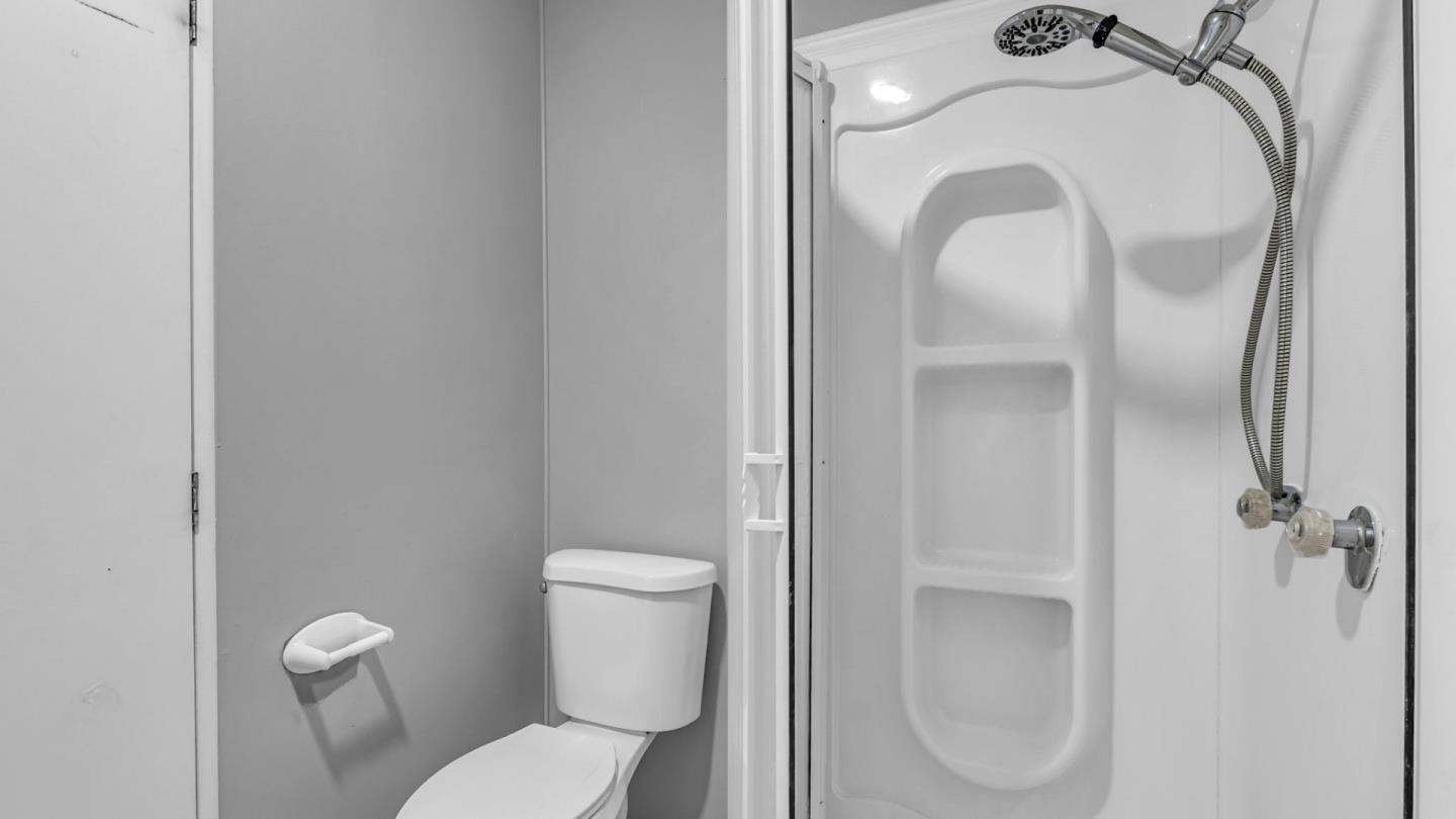 Detail Gallery Image 29 of 35 For 353 Mill Pond #353,  San Jose,  CA 95125 - 2 Beds | 2 Baths