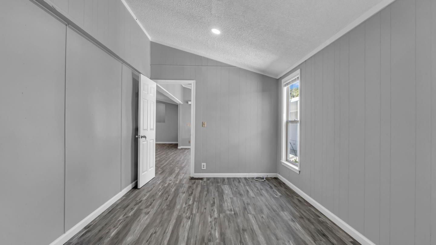 Detail Gallery Image 31 of 35 For 353 Mill Pond #353,  San Jose,  CA 95125 - 2 Beds | 2 Baths