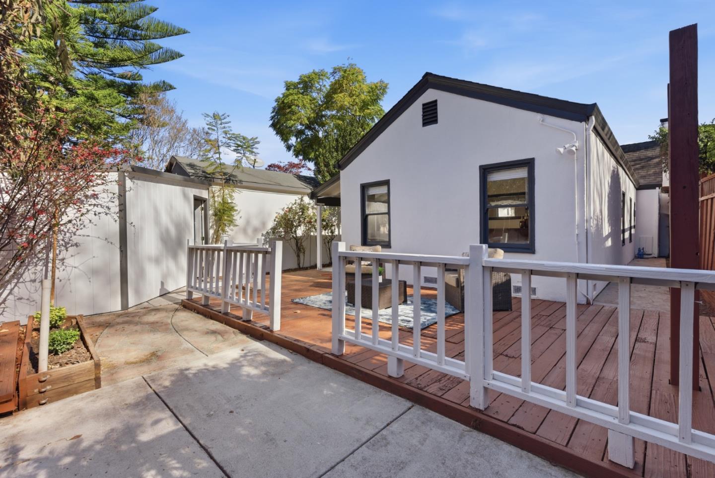 Detail Gallery Image 30 of 42 For 711 Emerson Ct, San Jose,  CA 95126 - 3 Beds | 1 Baths