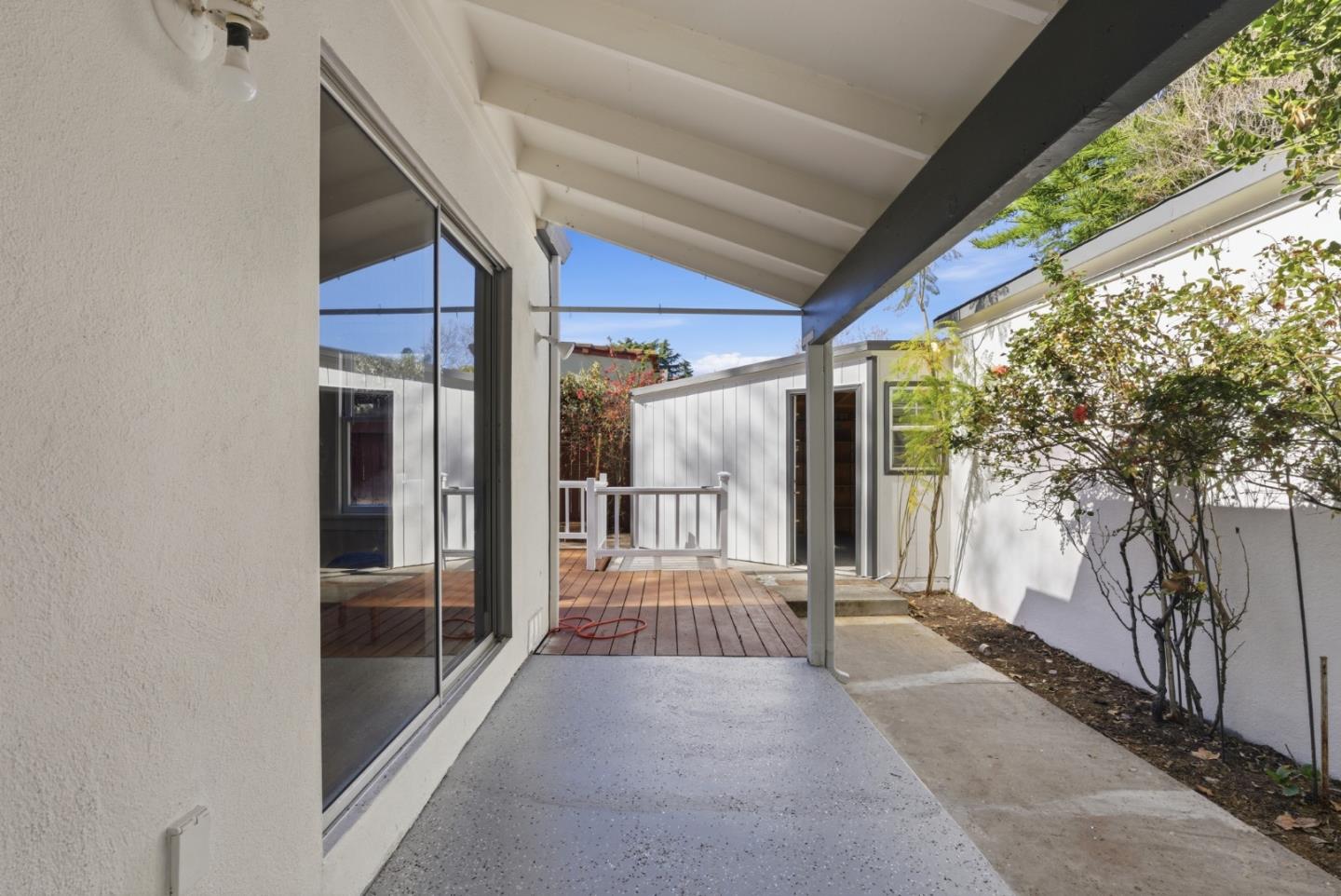 Detail Gallery Image 34 of 42 For 711 Emerson Ct, San Jose,  CA 95126 - 3 Beds | 1 Baths