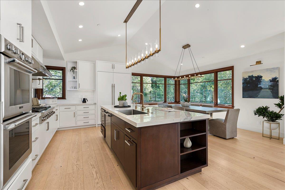 Detail Gallery Image 13 of 40 For 68 Fairview Plz, Los Gatos,  CA 95030 - 4 Beds | 3 Baths