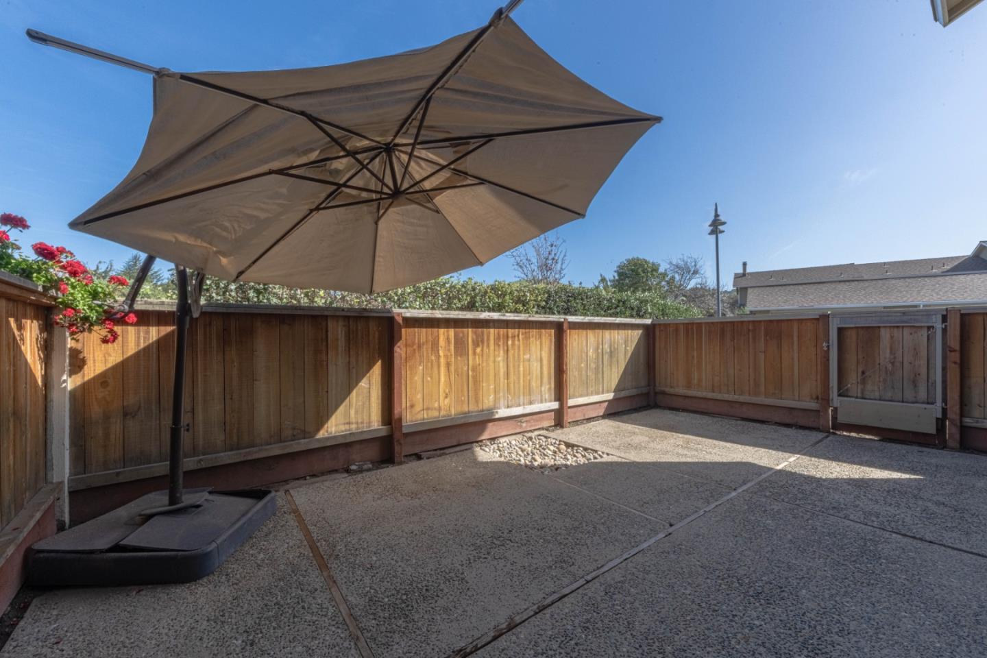 Detail Gallery Image 26 of 34 For 19311 Creekside Cir, Salinas,  CA 93908 - 2 Beds | 1/1 Baths