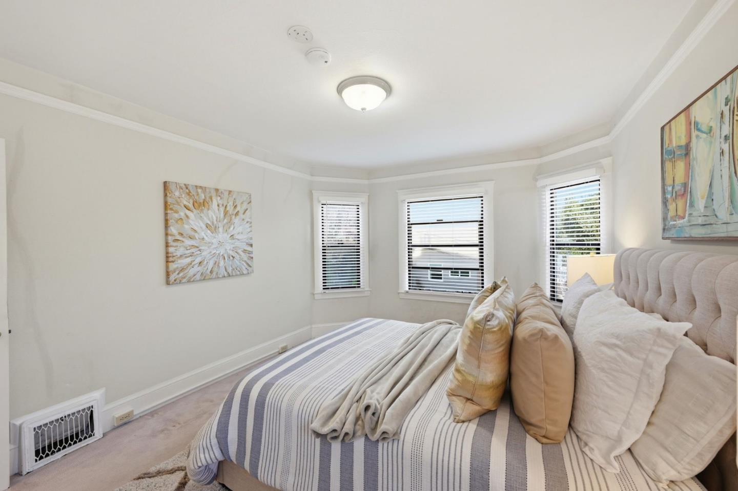 Detail Gallery Image 16 of 41 For 315 College Ave, San Francisco,  CA 94112 - 3 Beds | 2 Baths