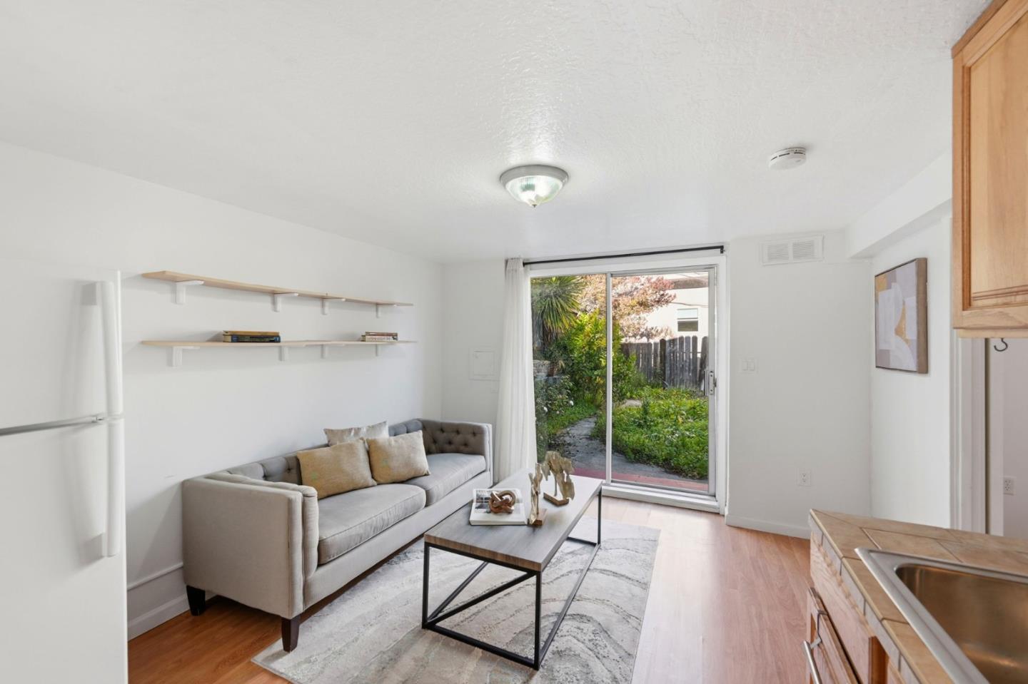 Detail Gallery Image 27 of 41 For 315 College Ave, San Francisco,  CA 94112 - 3 Beds | 2 Baths