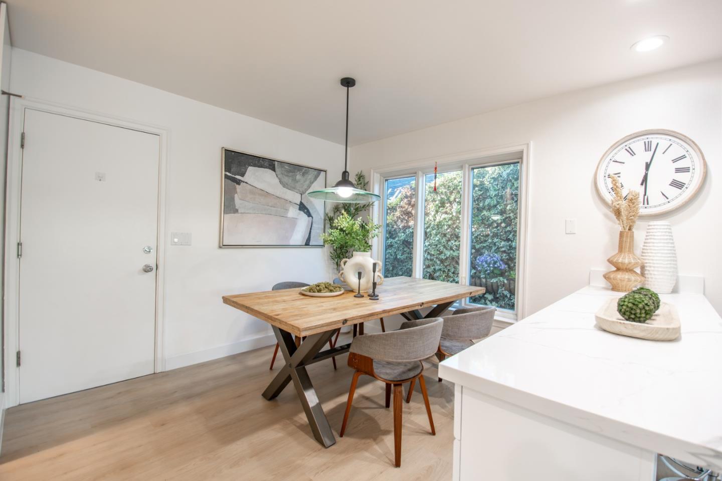 Detail Gallery Image 15 of 50 For 1596 Bonnie Joy Ave, San Jose,  CA 95129 - 3 Beds | 2 Baths