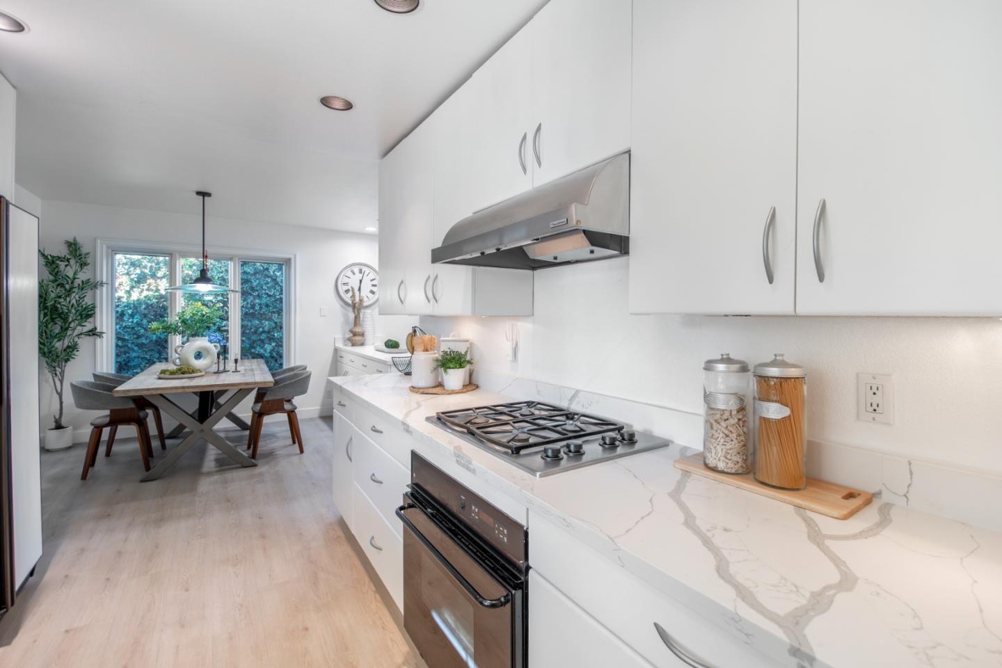 Detail Gallery Image 22 of 50 For 1596 Bonnie Joy Ave, San Jose,  CA 95129 - 3 Beds | 2 Baths