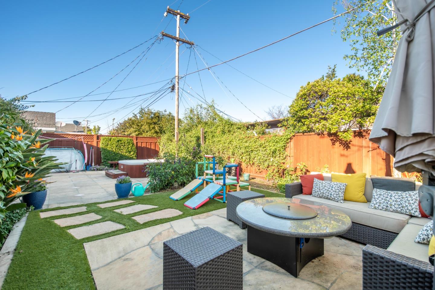 Detail Gallery Image 44 of 50 For 1596 Bonnie Joy Ave, San Jose,  CA 95129 - 3 Beds | 2 Baths