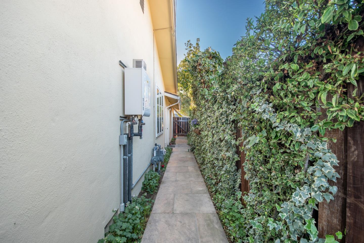 Detail Gallery Image 48 of 50 For 1596 Bonnie Joy Ave, San Jose,  CA 95129 - 3 Beds | 2 Baths