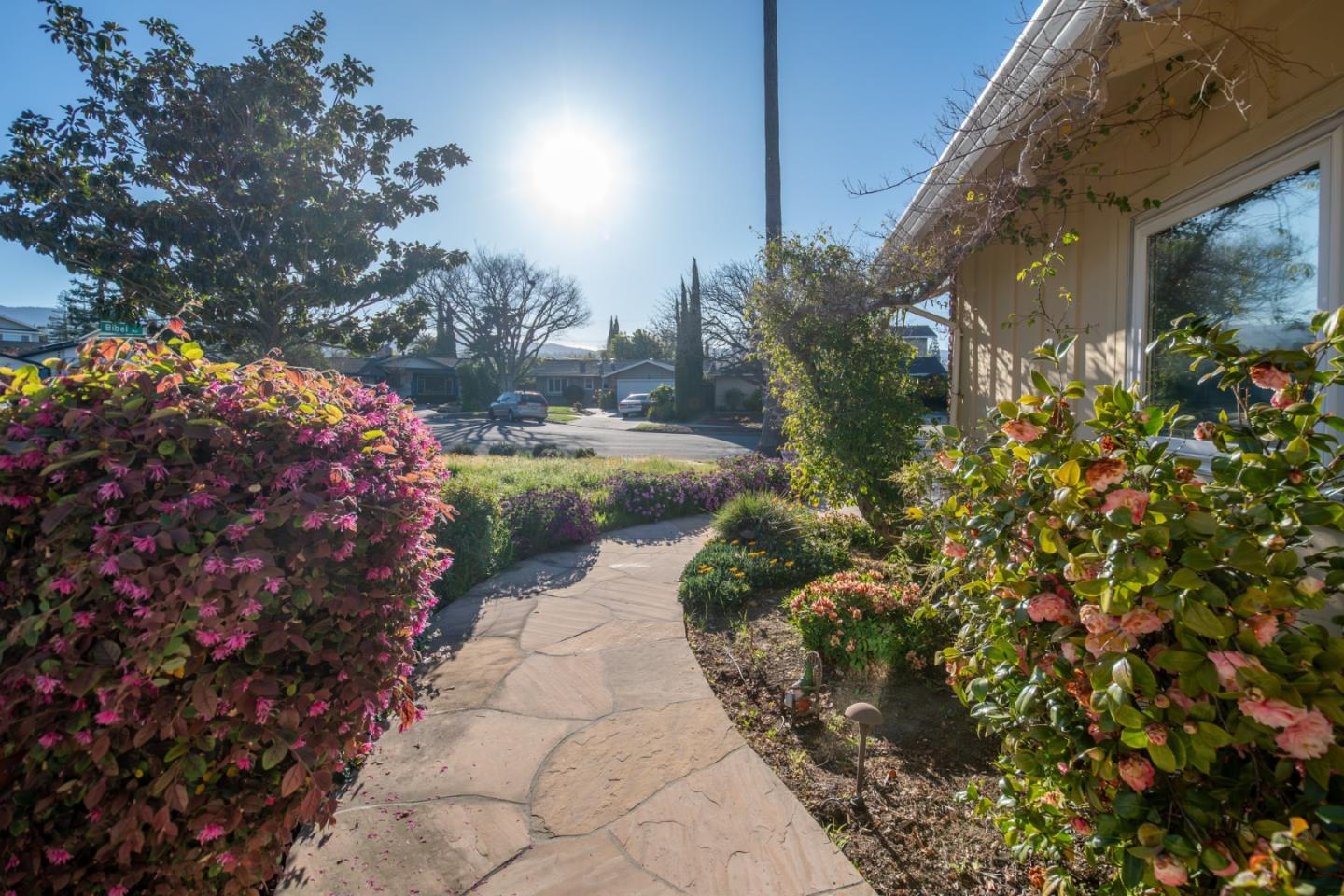 Detail Gallery Image 7 of 50 For 1596 Bonnie Joy Ave, San Jose,  CA 95129 - 3 Beds | 2 Baths