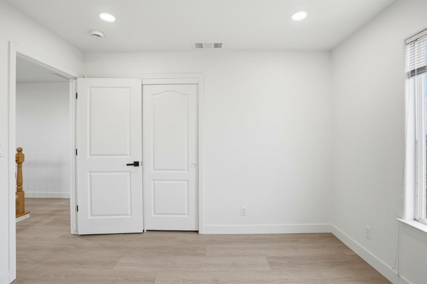 Detail Gallery Image 23 of 51 For 381 Honeybell St, Los Banos,  CA 93635 - 6 Beds | 2/1 Baths