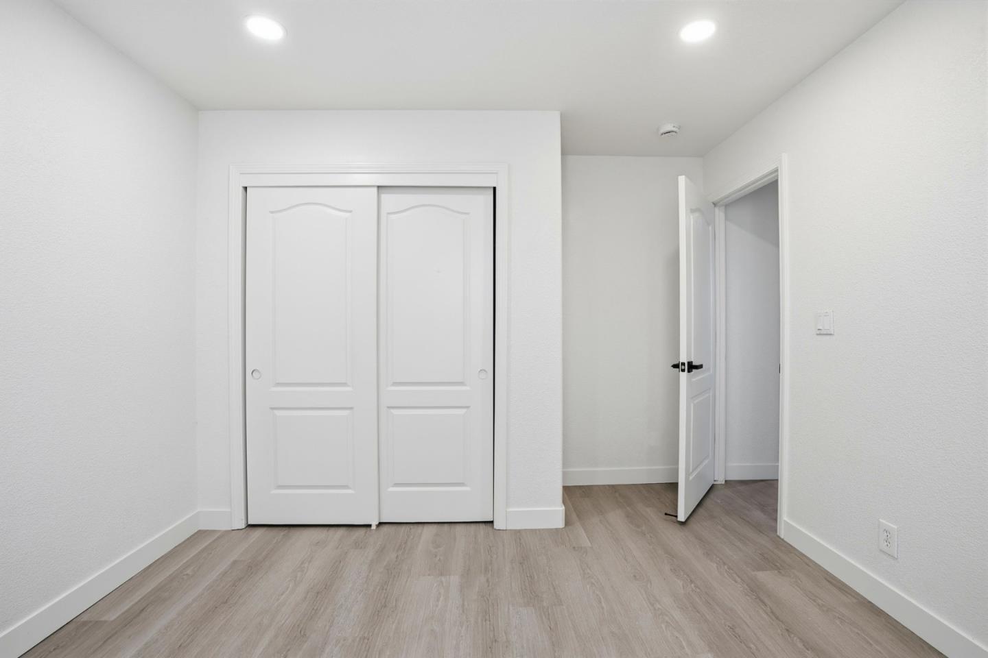 Detail Gallery Image 32 of 51 For 381 Honeybell St, Los Banos,  CA 93635 - 6 Beds | 2/1 Baths