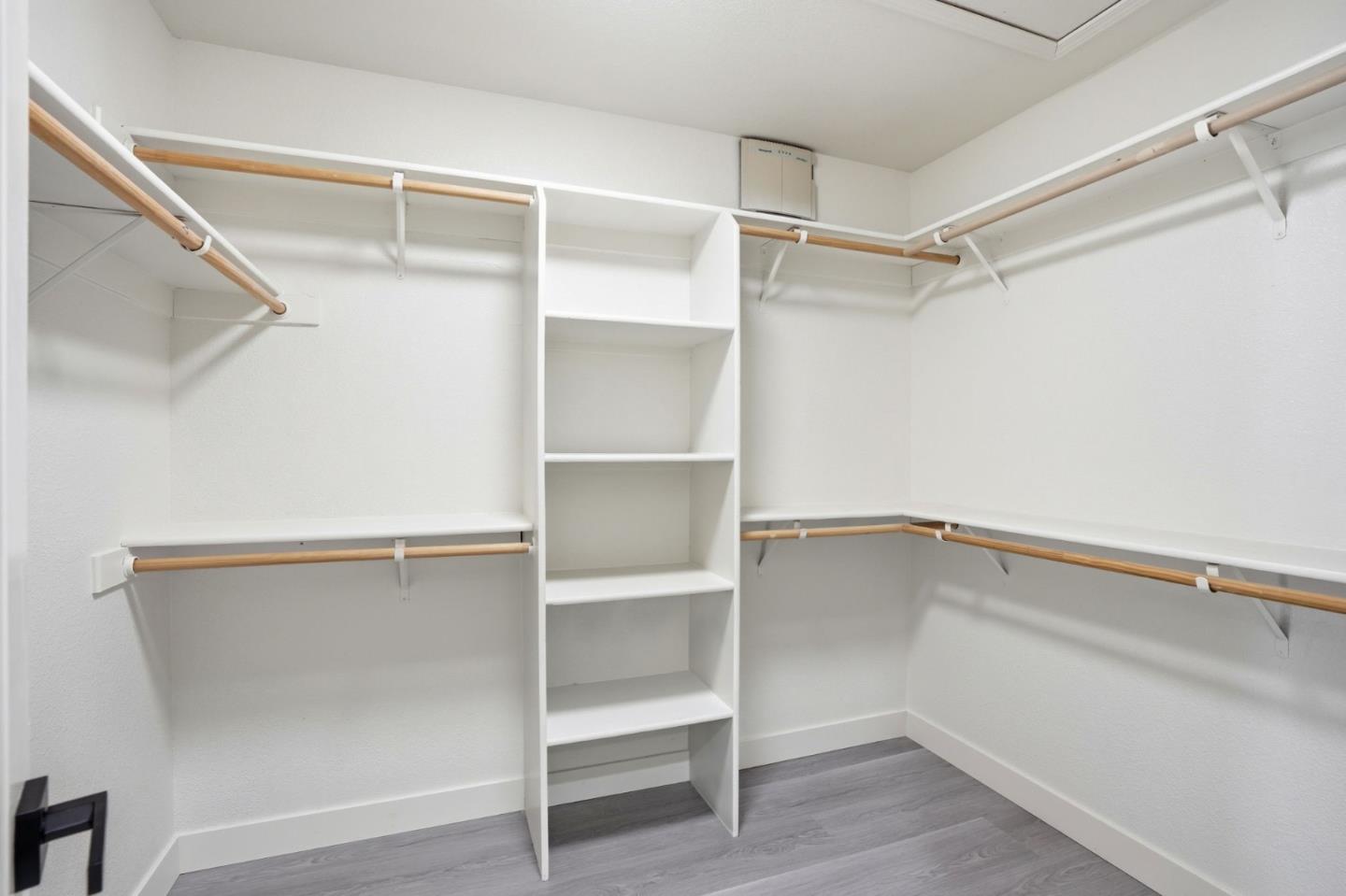 Detail Gallery Image 36 of 51 For 381 Honeybell St, Los Banos,  CA 93635 - 6 Beds | 2/1 Baths