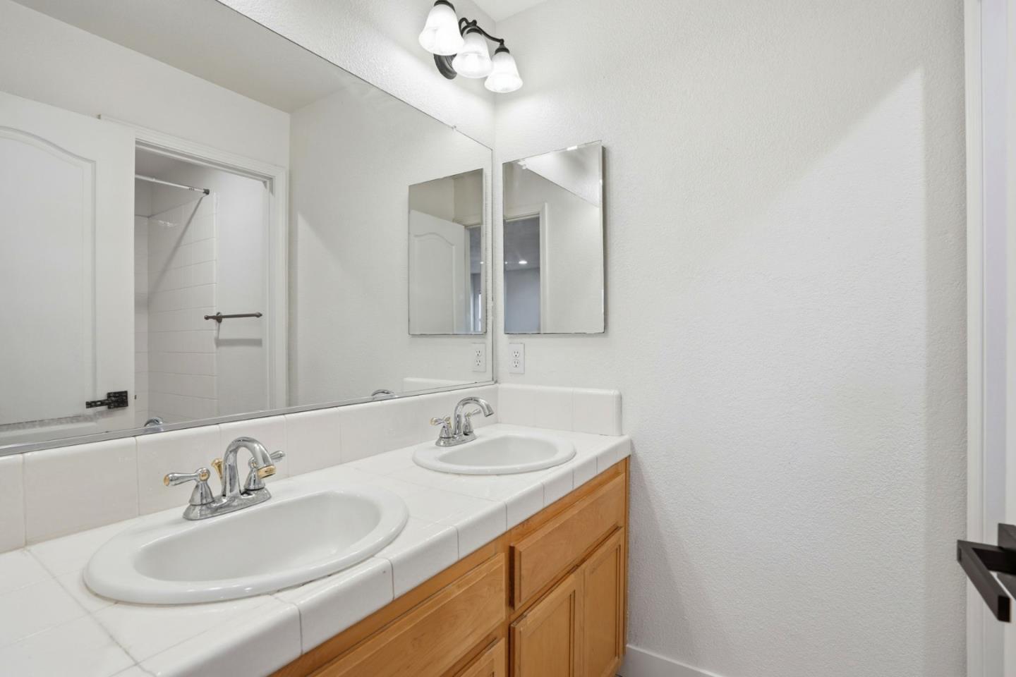 Detail Gallery Image 40 of 51 For 381 Honeybell St, Los Banos,  CA 93635 - 6 Beds | 2/1 Baths