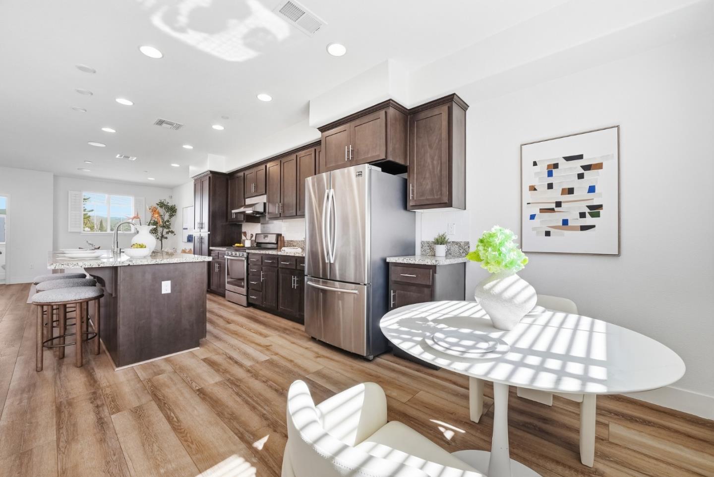 Detail Gallery Image 11 of 39 For 37616 Pimento Cmn, Fremont,  CA 94536 - 4 Beds | 3/1 Baths