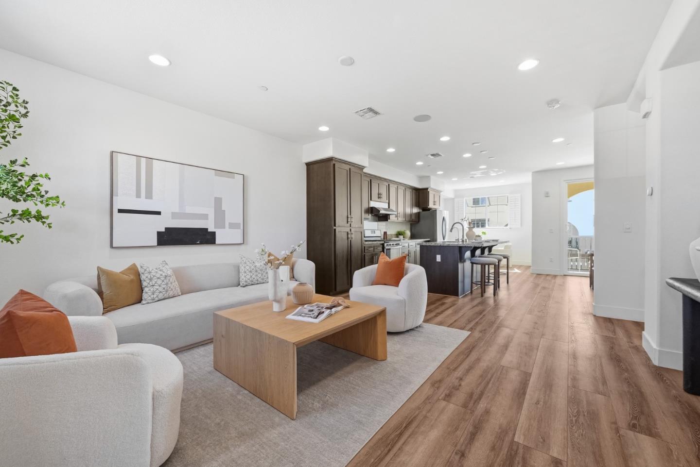 Detail Gallery Image 5 of 39 For 37616 Pimento Cmn, Fremont,  CA 94536 - 4 Beds | 3/1 Baths