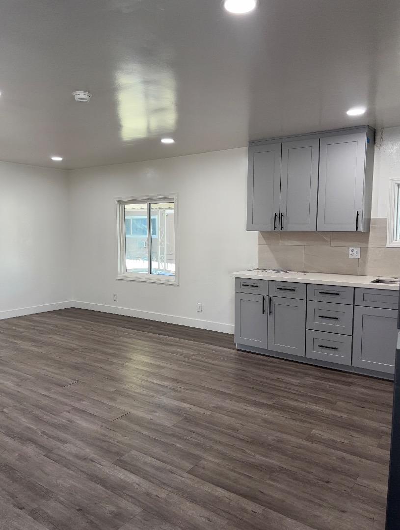 Detail Gallery Image 11 of 11 For 2151 Oakland #229,  San Jose,  CA 95131 - 4 Beds | 2 Baths