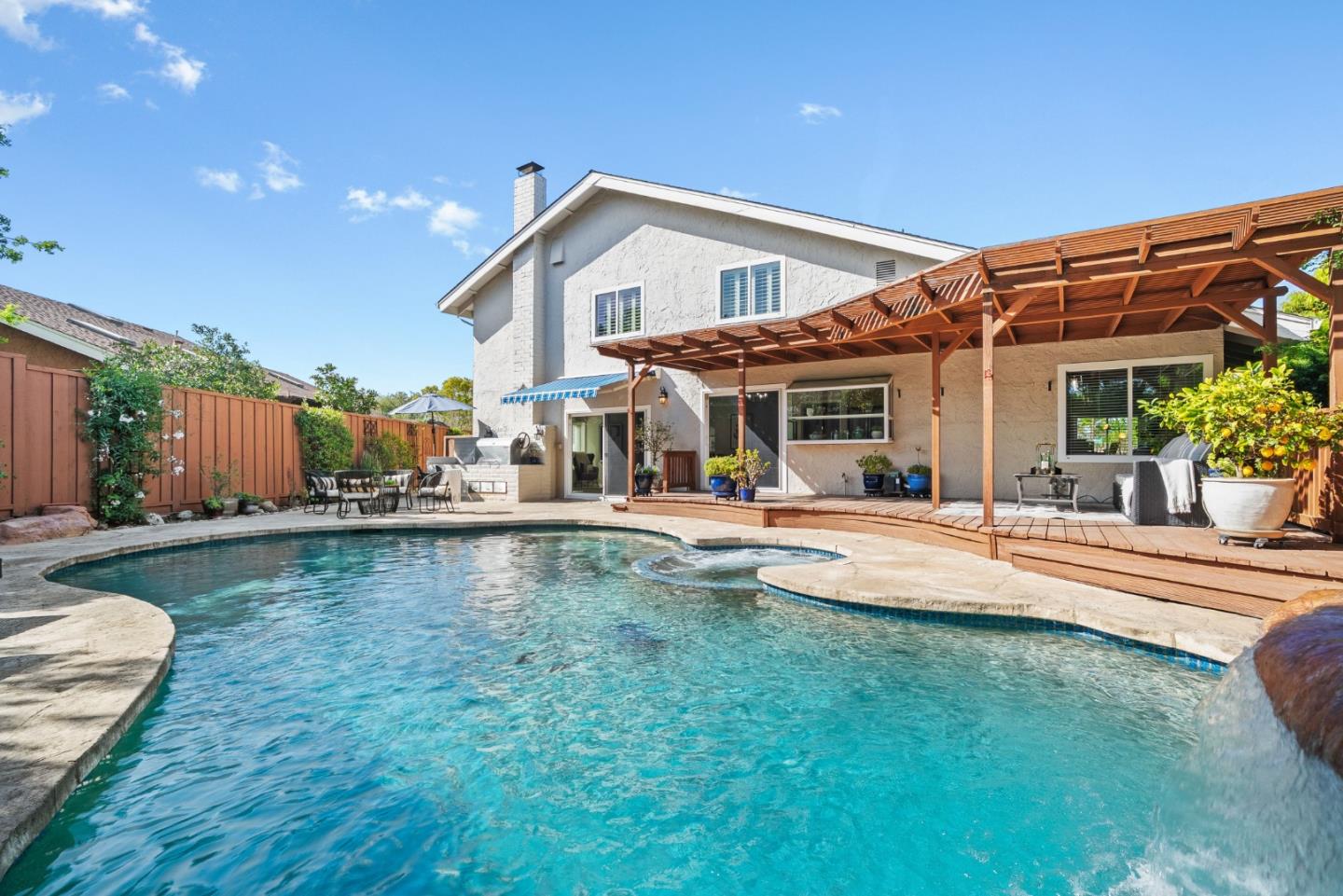 Detail Gallery Image 43 of 54 For 4008 Halkins Dr, San Jose,  CA 95124 - 4 Beds | 2/1 Baths