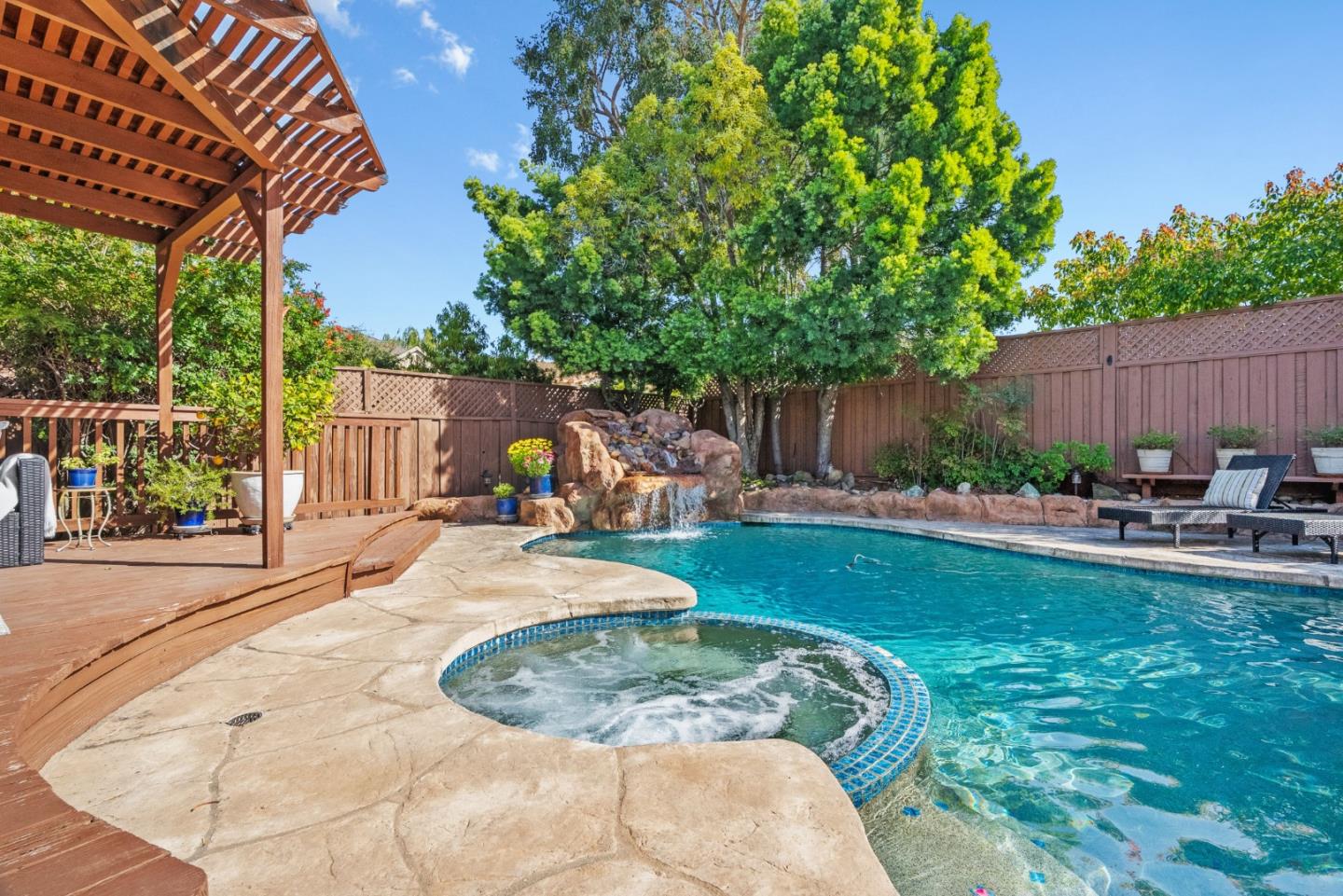 Detail Gallery Image 46 of 54 For 4008 Halkins Dr, San Jose,  CA 95124 - 4 Beds | 2/1 Baths