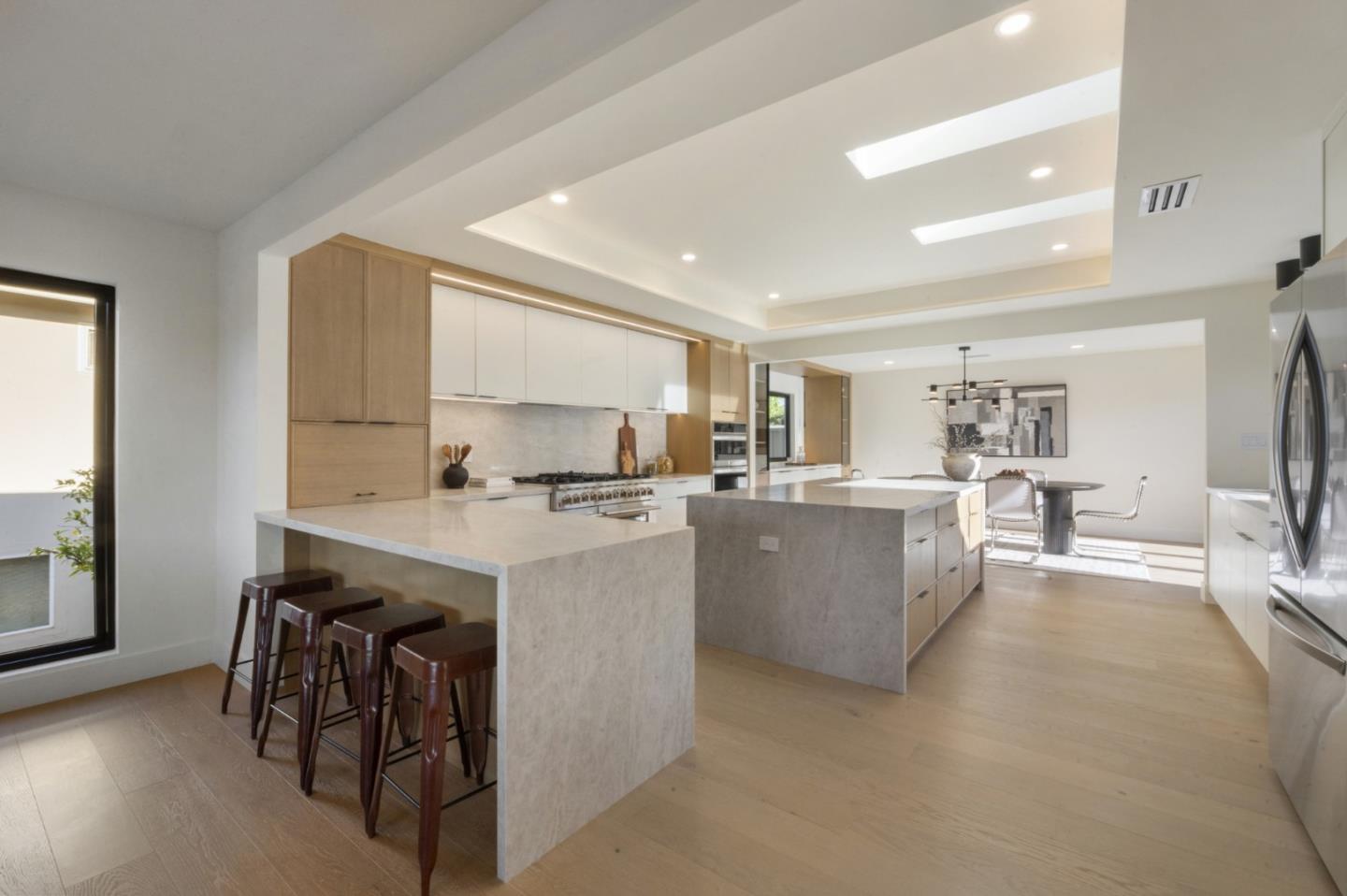 Detail Gallery Image 18 of 73 For 2741 Belmont Canyon Rd, Belmont,  CA 94002 - 4 Beds | 2/1 Baths