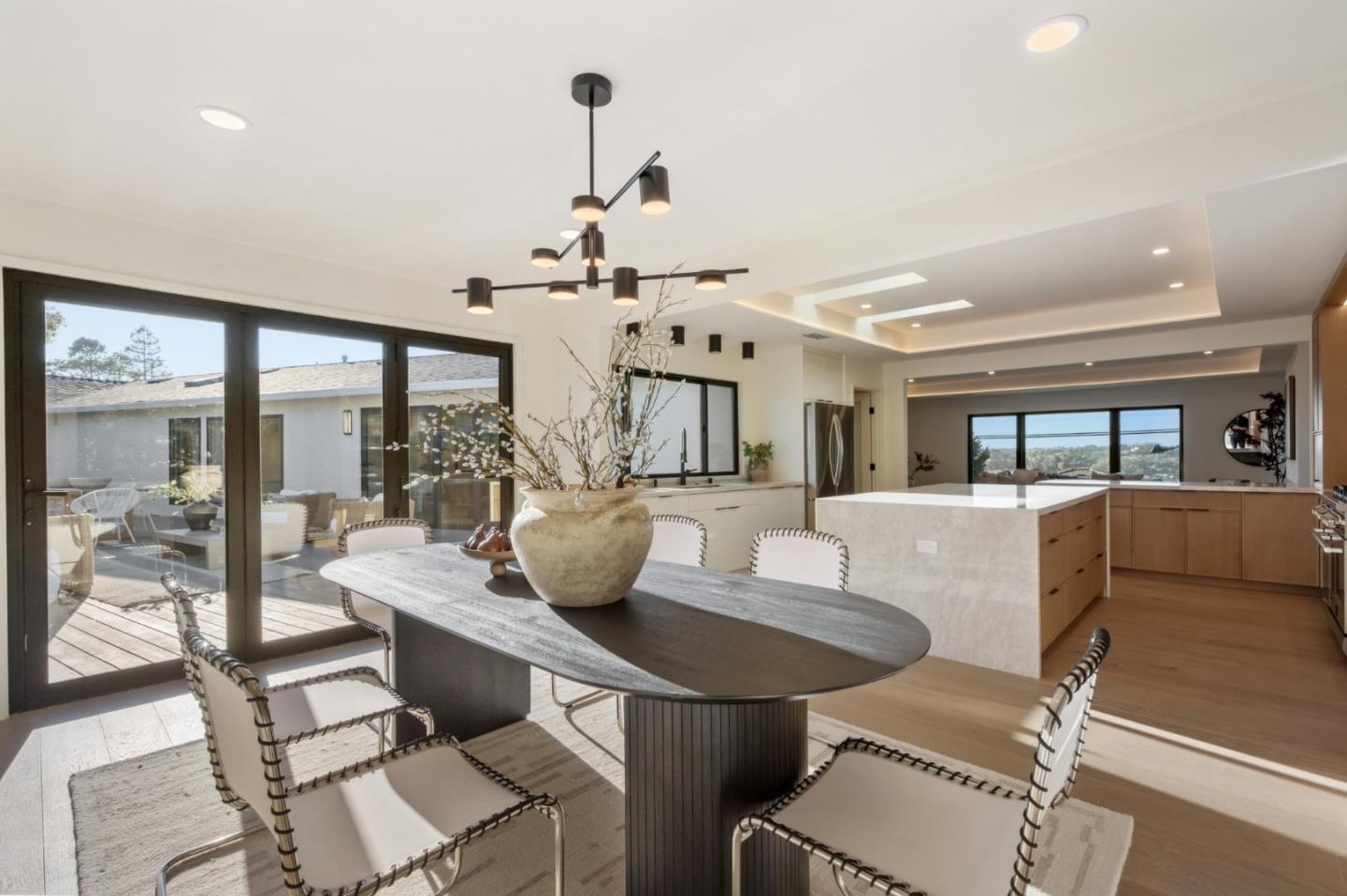 Detail Gallery Image 28 of 73 For 2741 Belmont Canyon Rd, Belmont,  CA 94002 - 4 Beds | 2/1 Baths