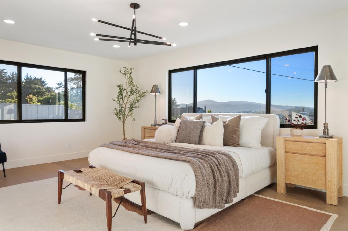 Detail Gallery Image 30 of 73 For 2741 Belmont Canyon Rd, Belmont,  CA 94002 - 4 Beds | 2/1 Baths