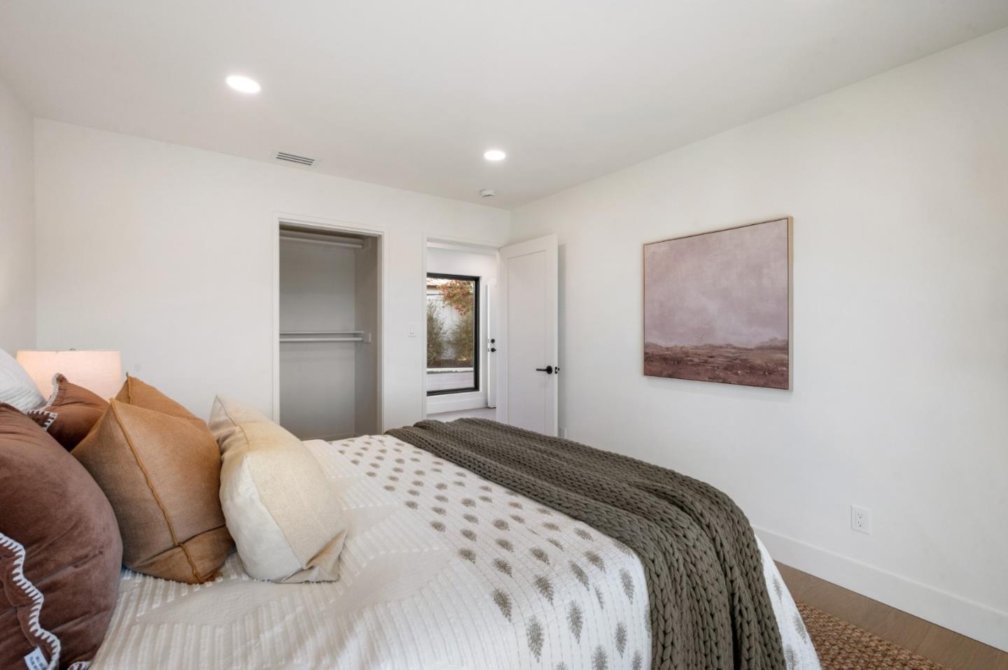 Detail Gallery Image 41 of 73 For 2741 Belmont Canyon Rd, Belmont,  CA 94002 - 4 Beds | 2/1 Baths